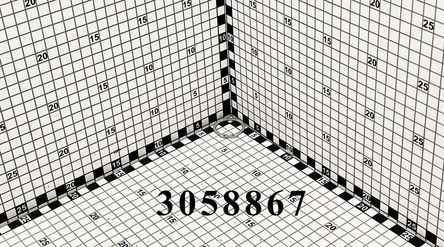 Стопорное кольцо A 30x2,0 Zn 3058867