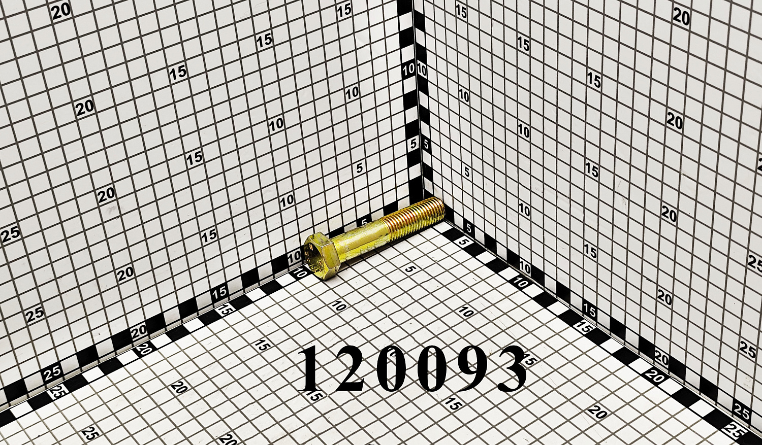 Болт 120093 CNHi