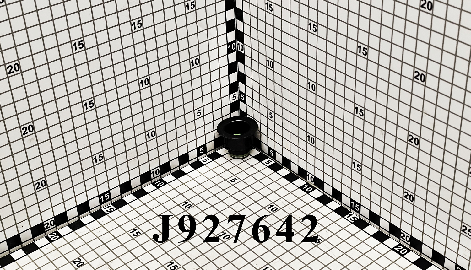 Сальник клапана J927642 CNHi