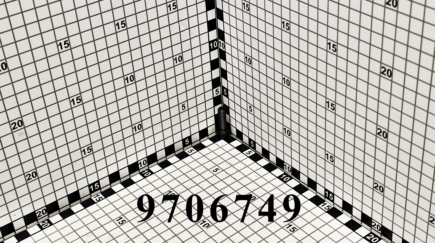 Винт 9706749 CNHi