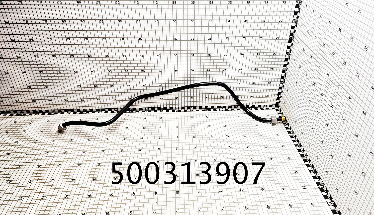 Трубка 500313907 CNHi