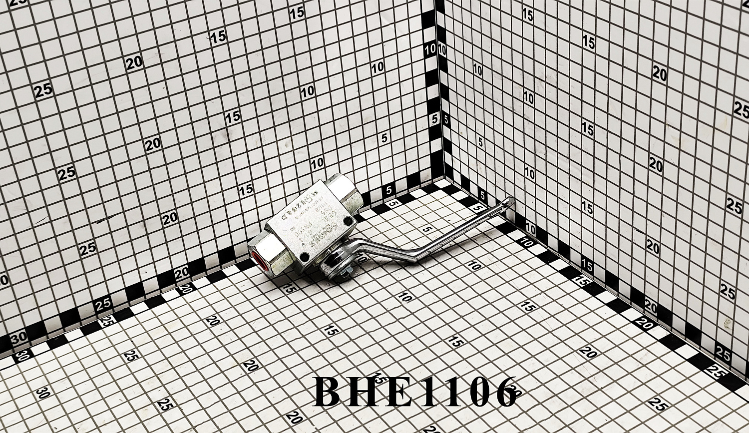 Кран BHE1106