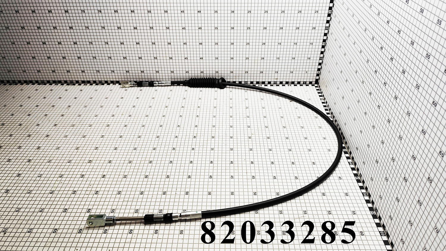 Тросик 82033285 CNHi