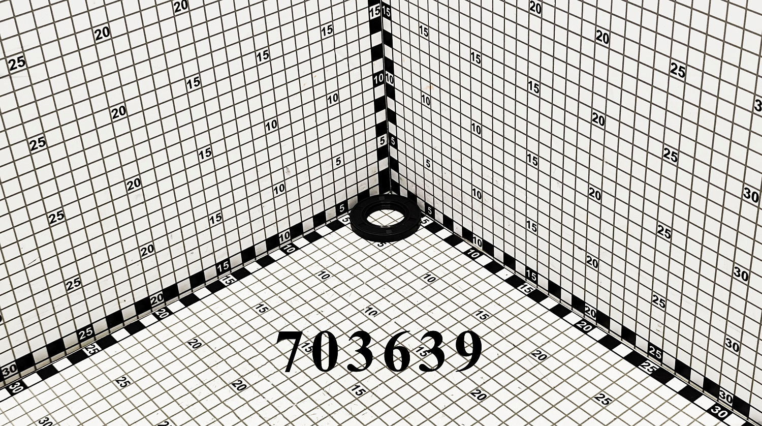 Сальник 703639 CNHi