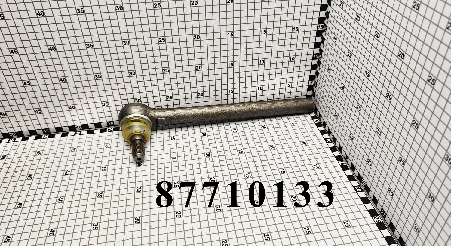 Рулевая тяга 87710133 CNHi
