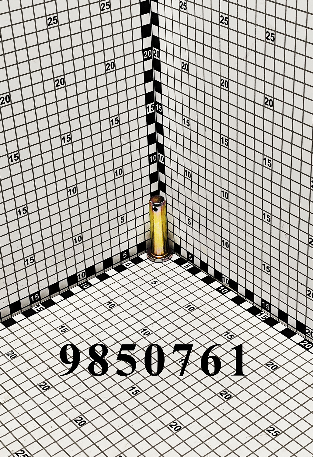 Палец 9850761 CNHi