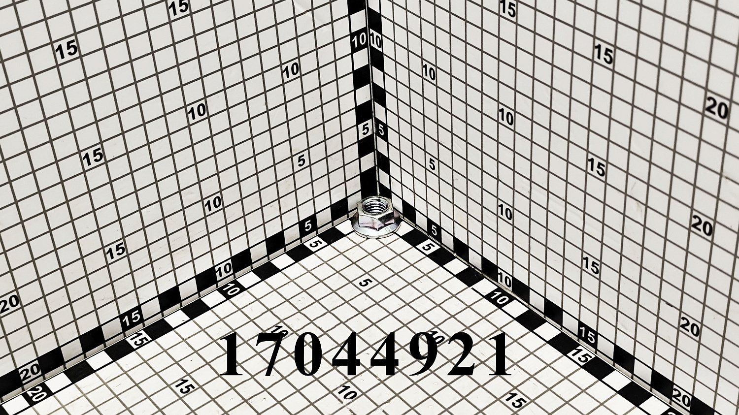 Гайка 17044921 CNHi
