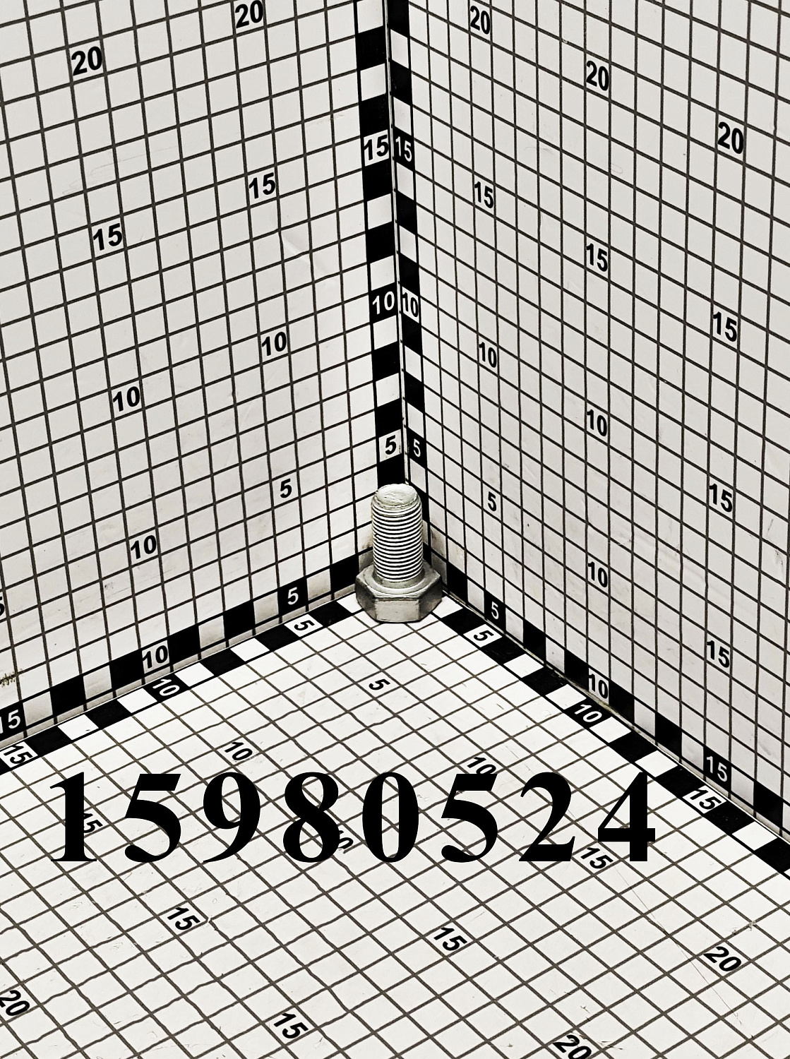 Болт 15980524 CNHi