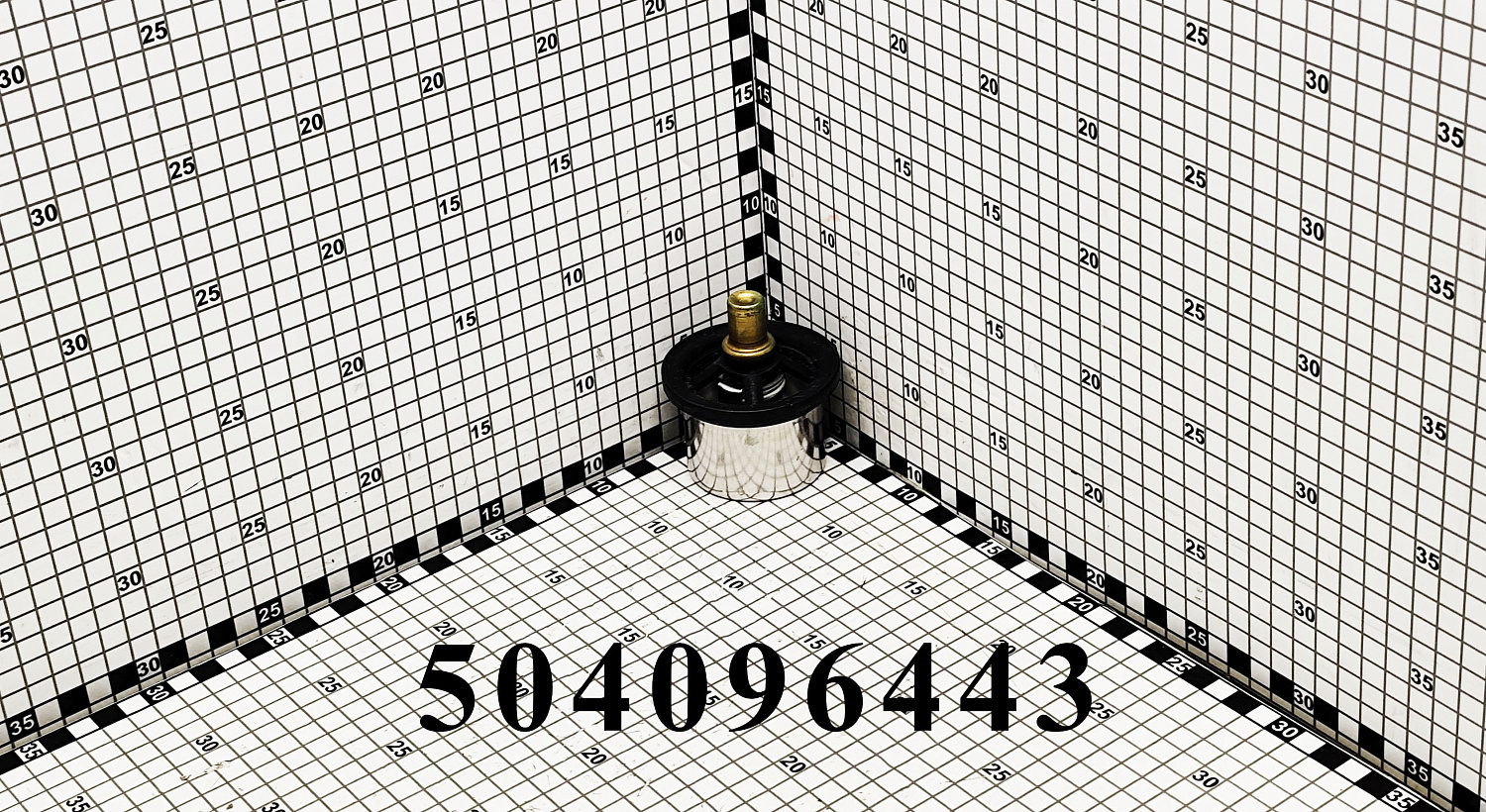 Термостат 504096443 CNHi