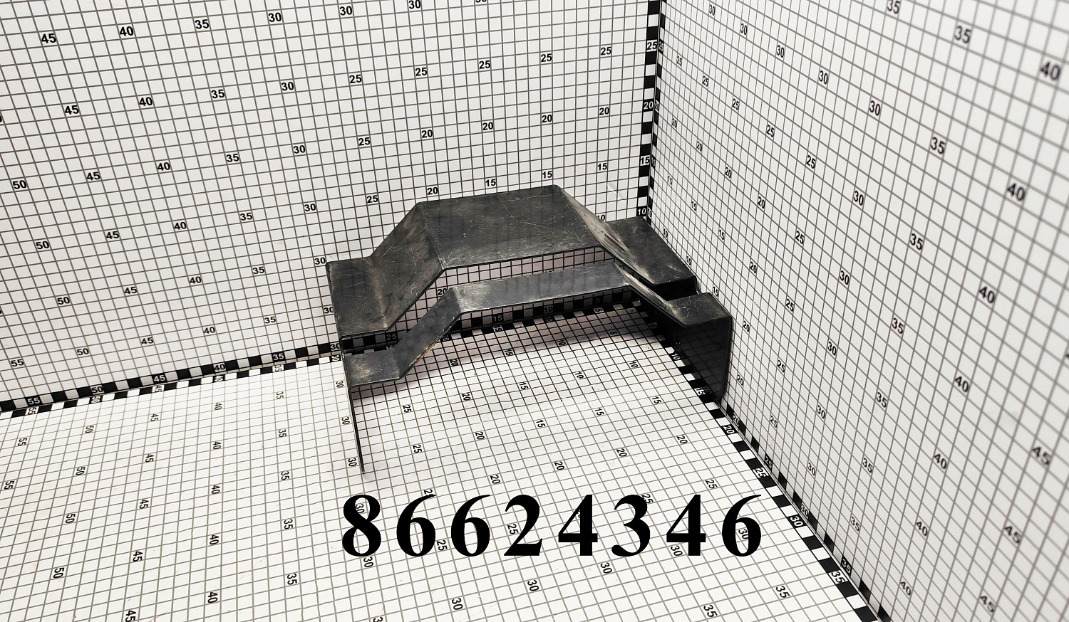 Щиток 86624346 CNHi