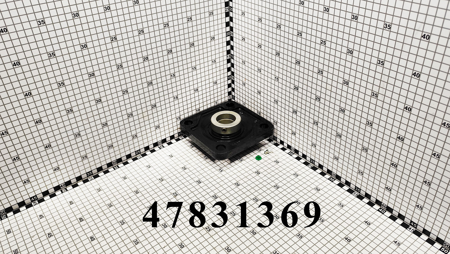 Подшипник 47831369 CNHi