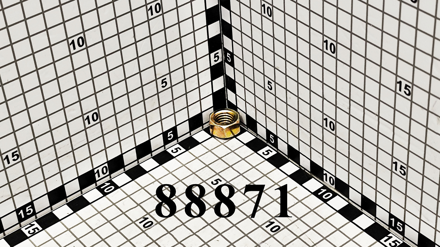 Гайка 88871 CNHi