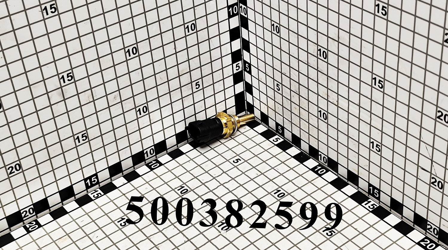 Датчик температуры 500382599 CNHi