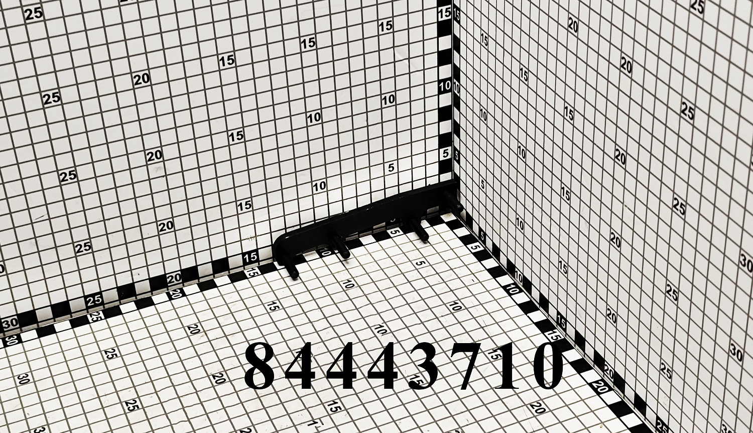 Пластина 84443710 CNHi