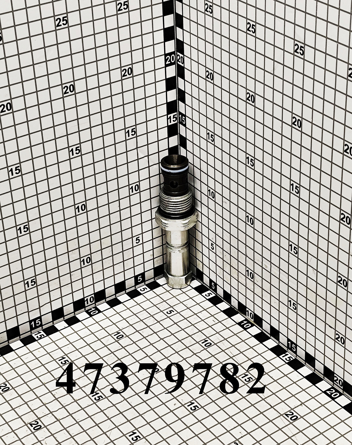 Клапан 47379782 CNHi