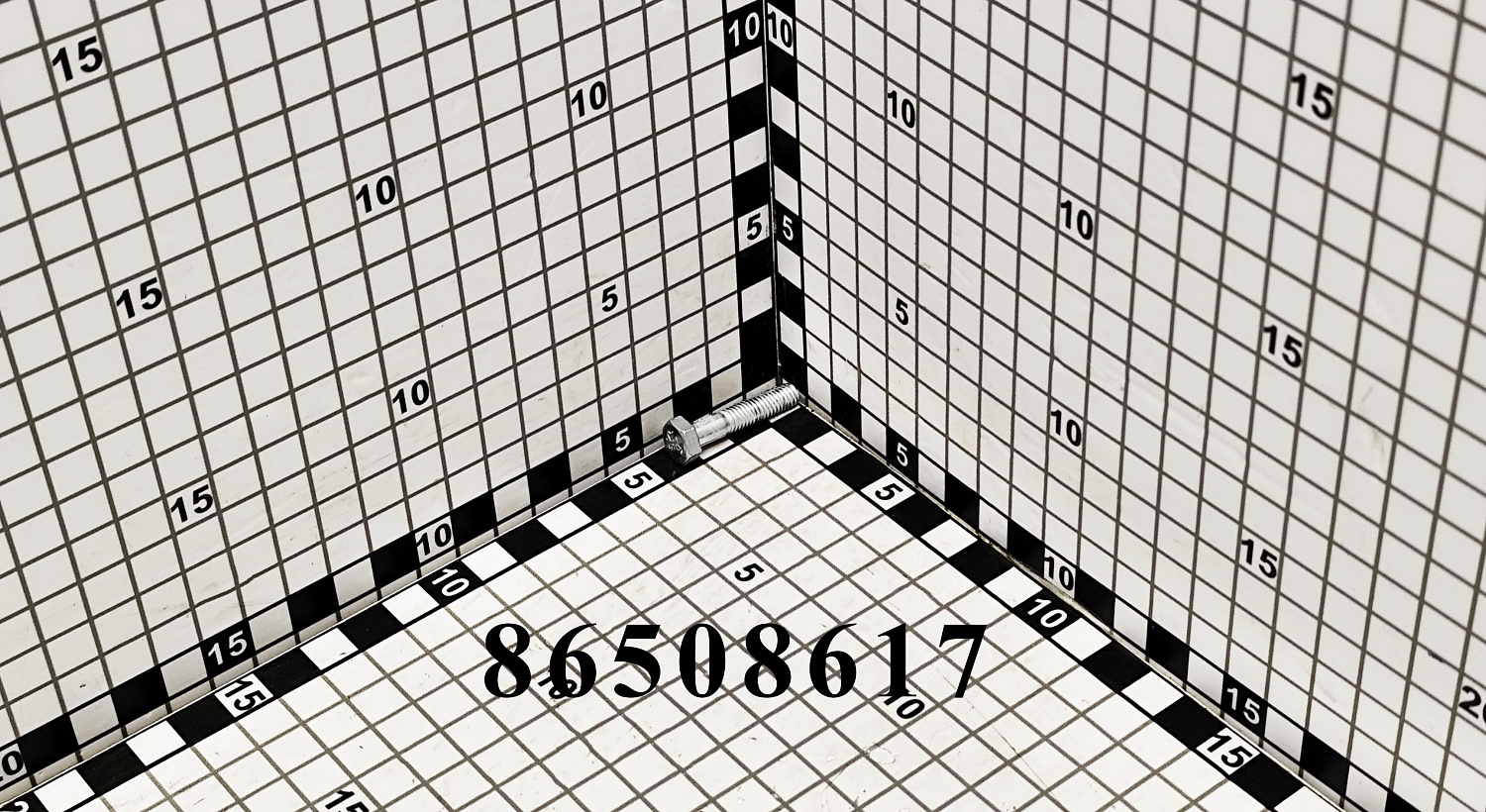 Болт сегмента 86508617 CNHi