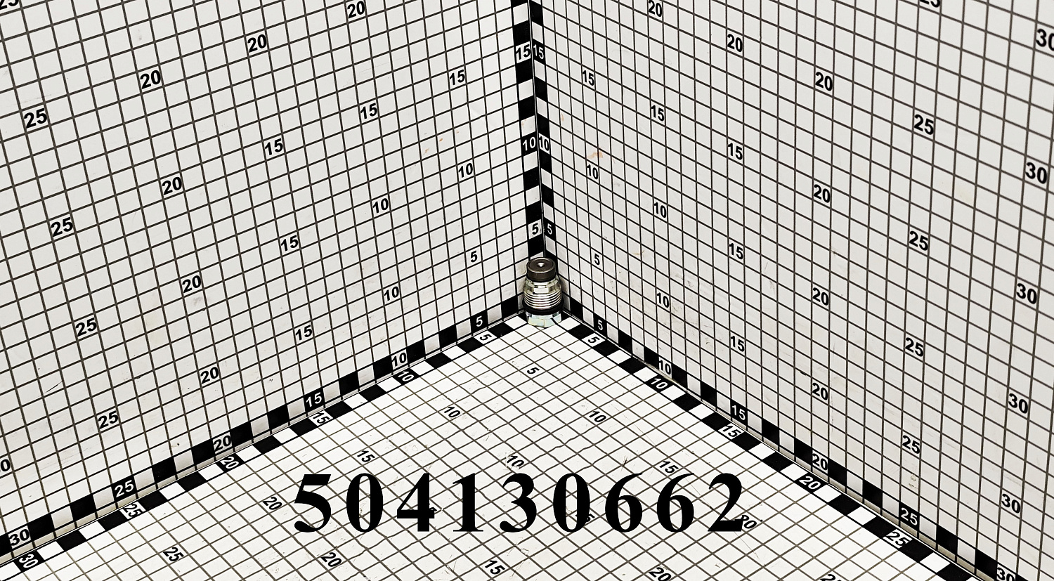 Клапан 504130662 CNHi