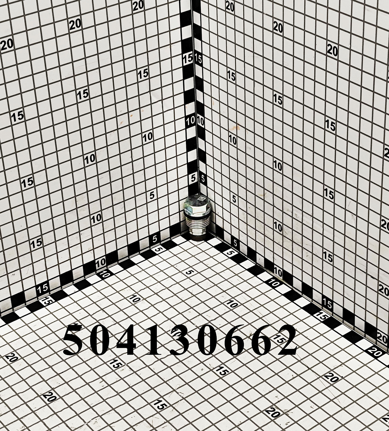 Клапан 504130662 CNHi