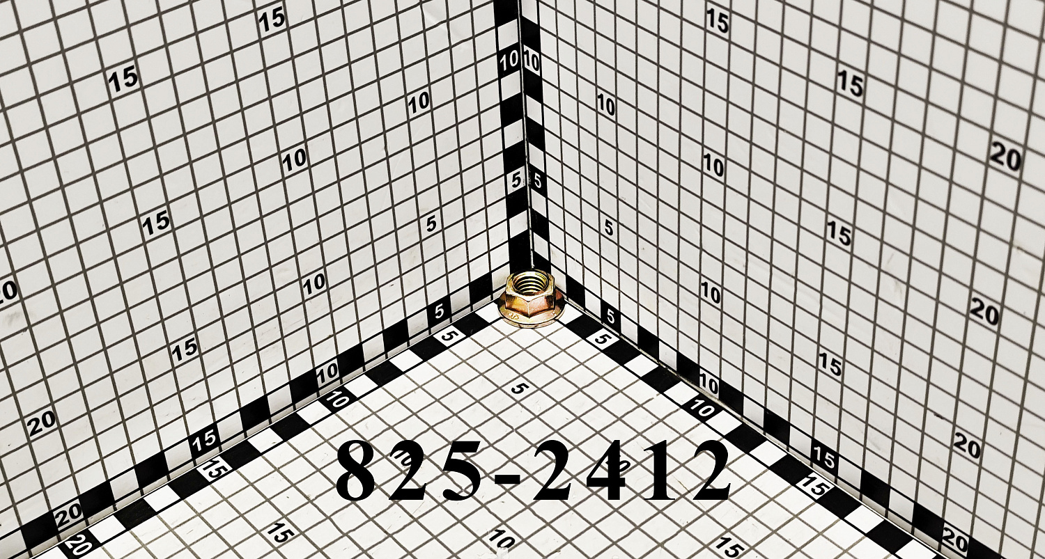 Гайка 825-2412 CNHi
