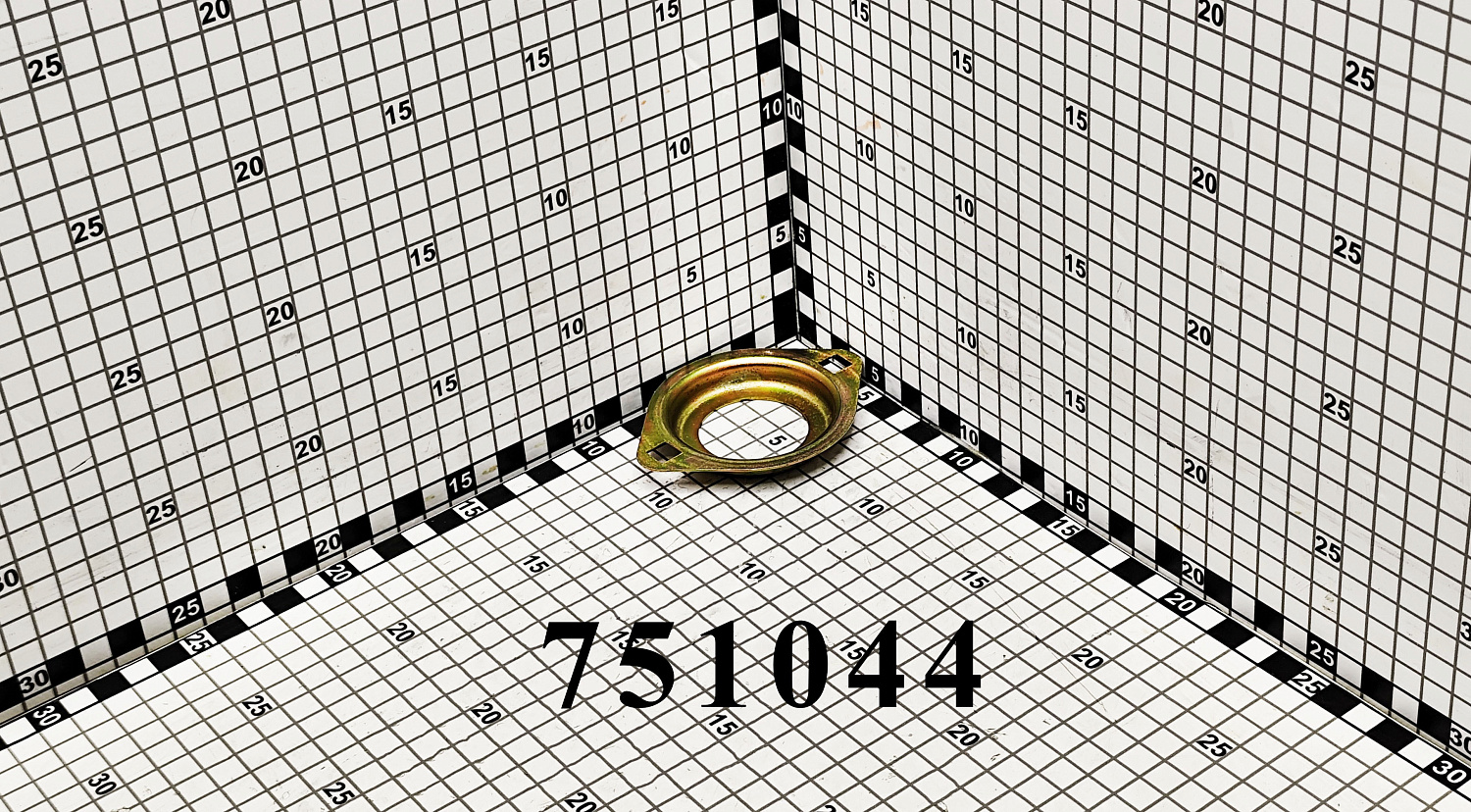 Фланец 751044 CNHi