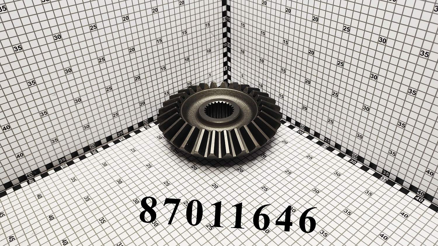 Вал-шестерня 87011646 CNHi