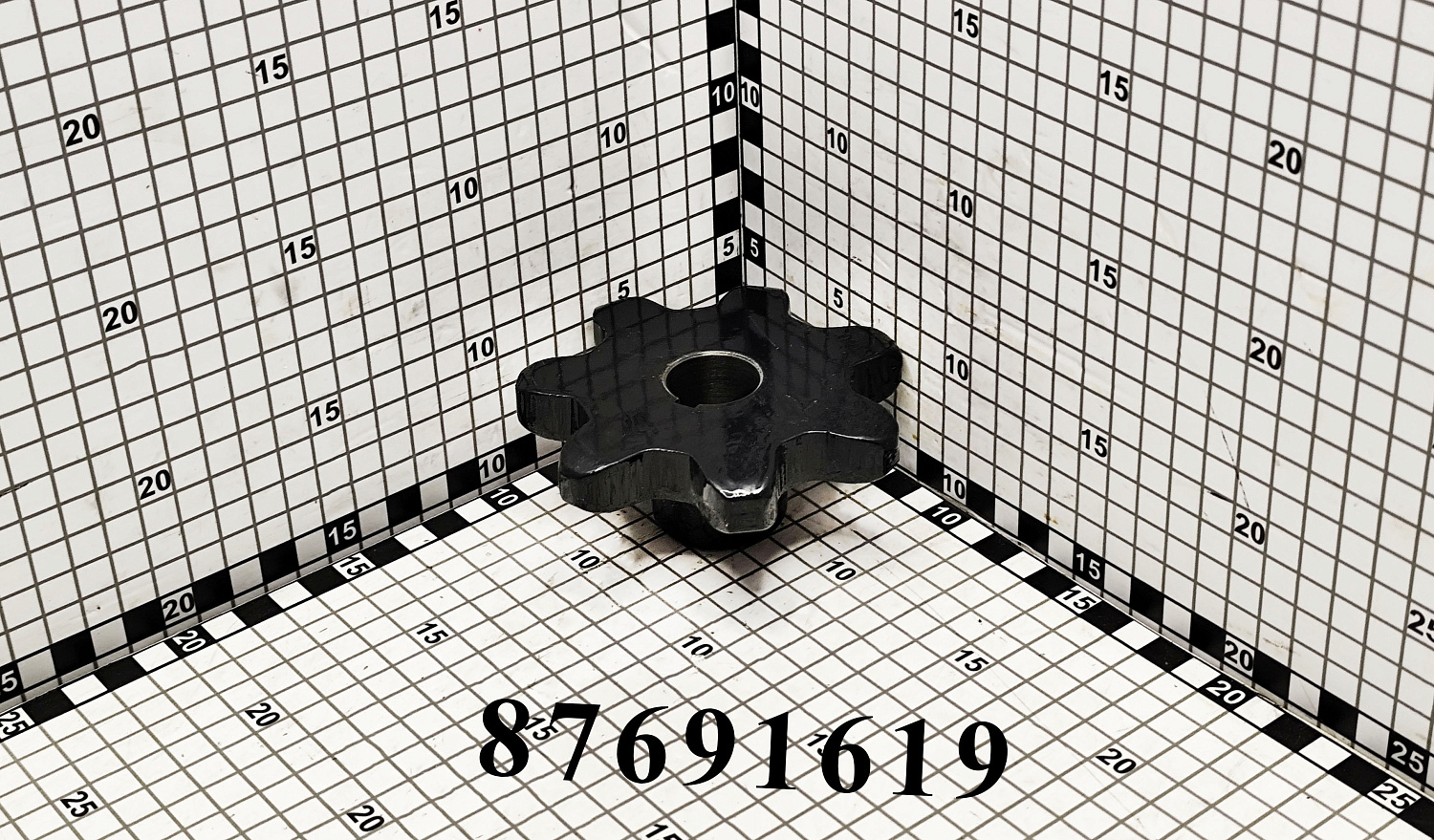 Звездочка 87691619 CNHi