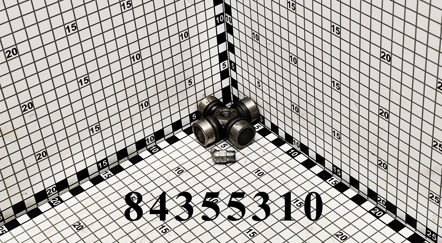 Крестовина 84355310 CNHi