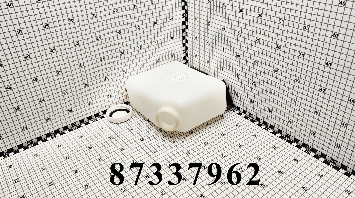 Бачок для стеклоомывателя 87337962 CNHi