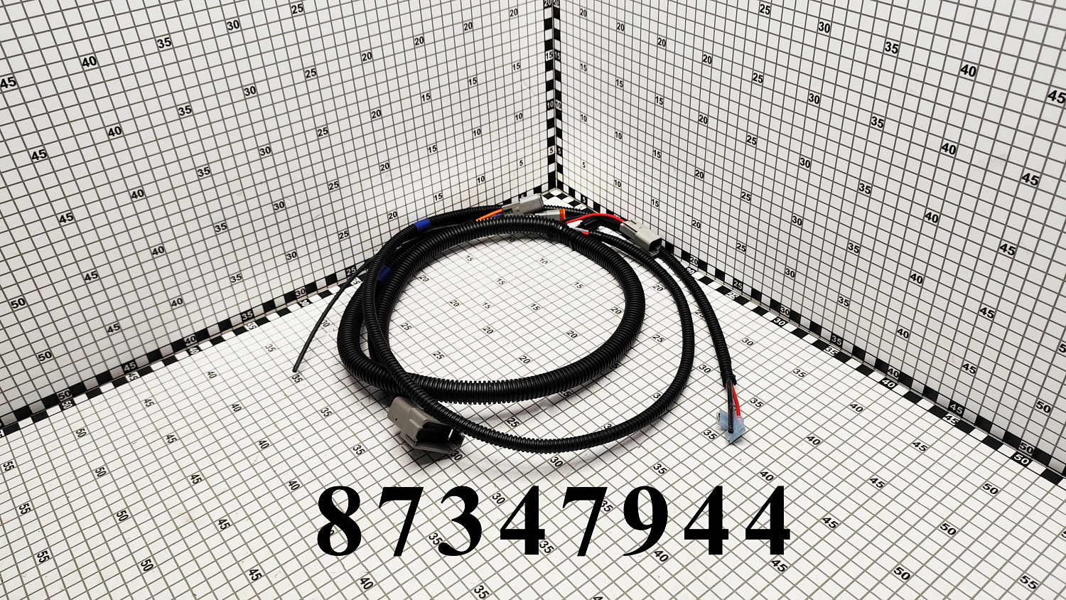 Жгут проводов 87347944 CNHi