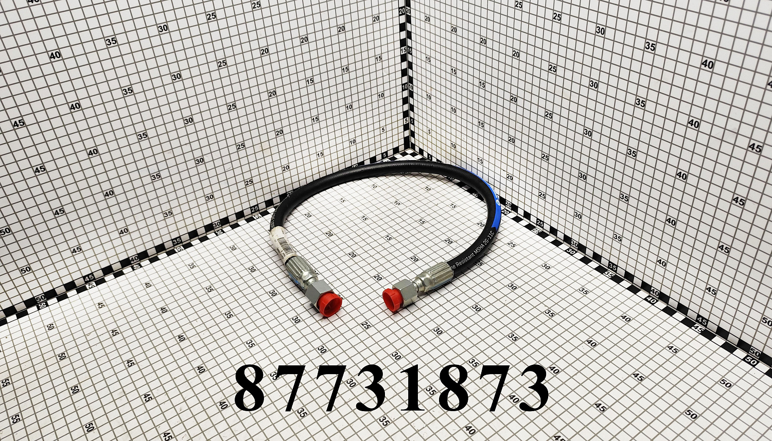 Шланг 87731873 CNHi