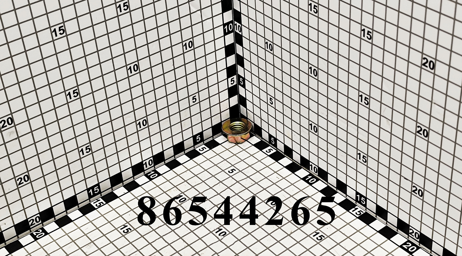 Гайка 86544265 CNHi
