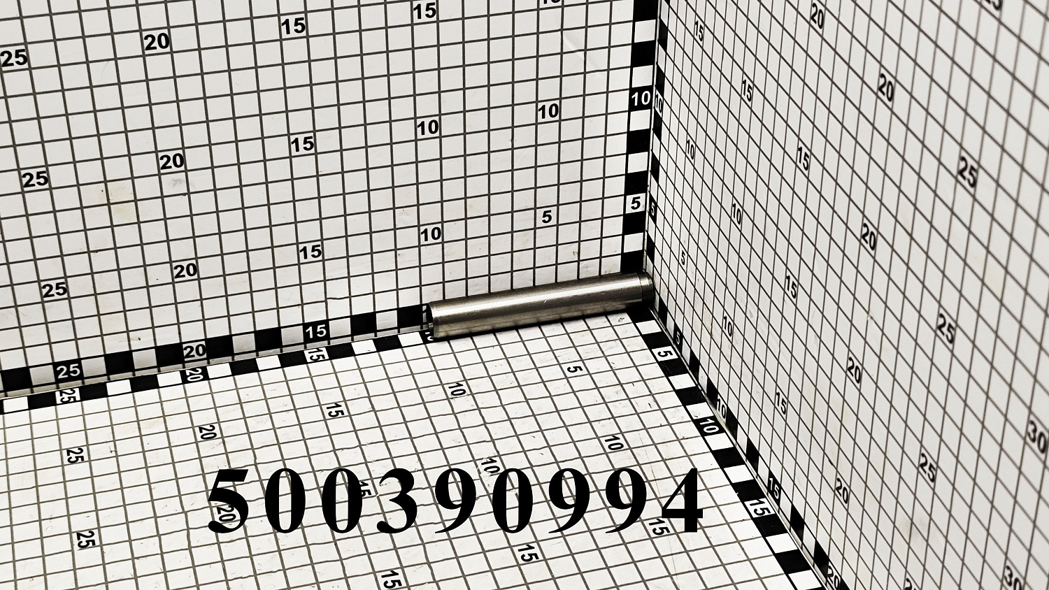 Направляющая выпускного клапана 500390994 CNHi