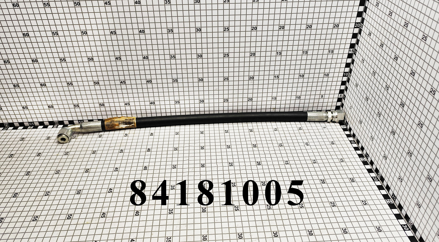 Шланг 84181005 CNHi
