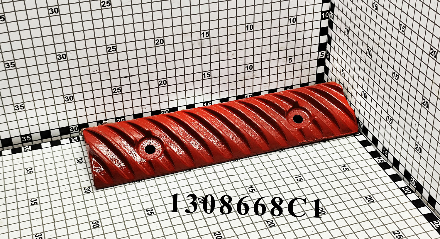 Бич 1308668C1 CNHi
