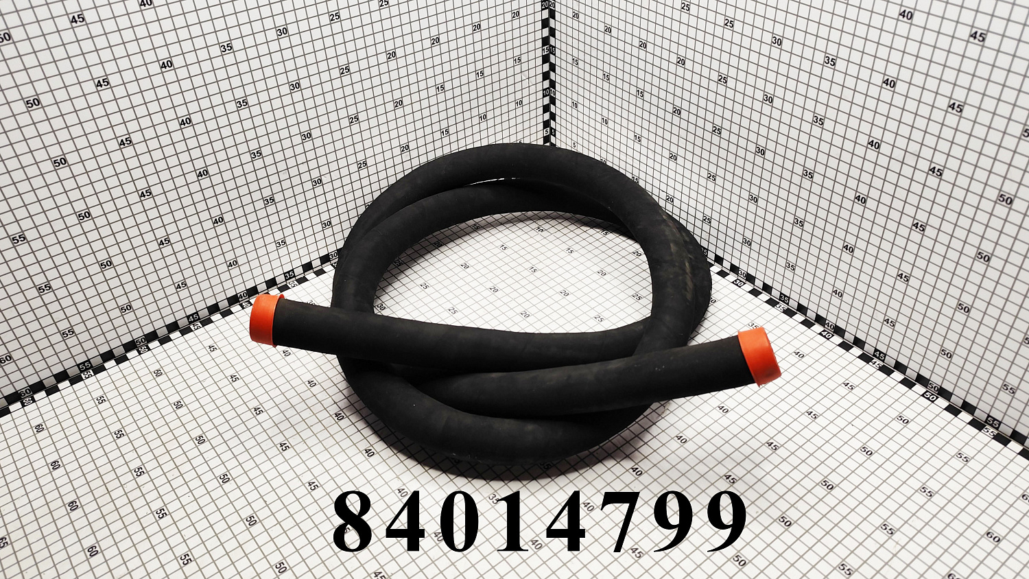 Шланг 84014799 CNHi