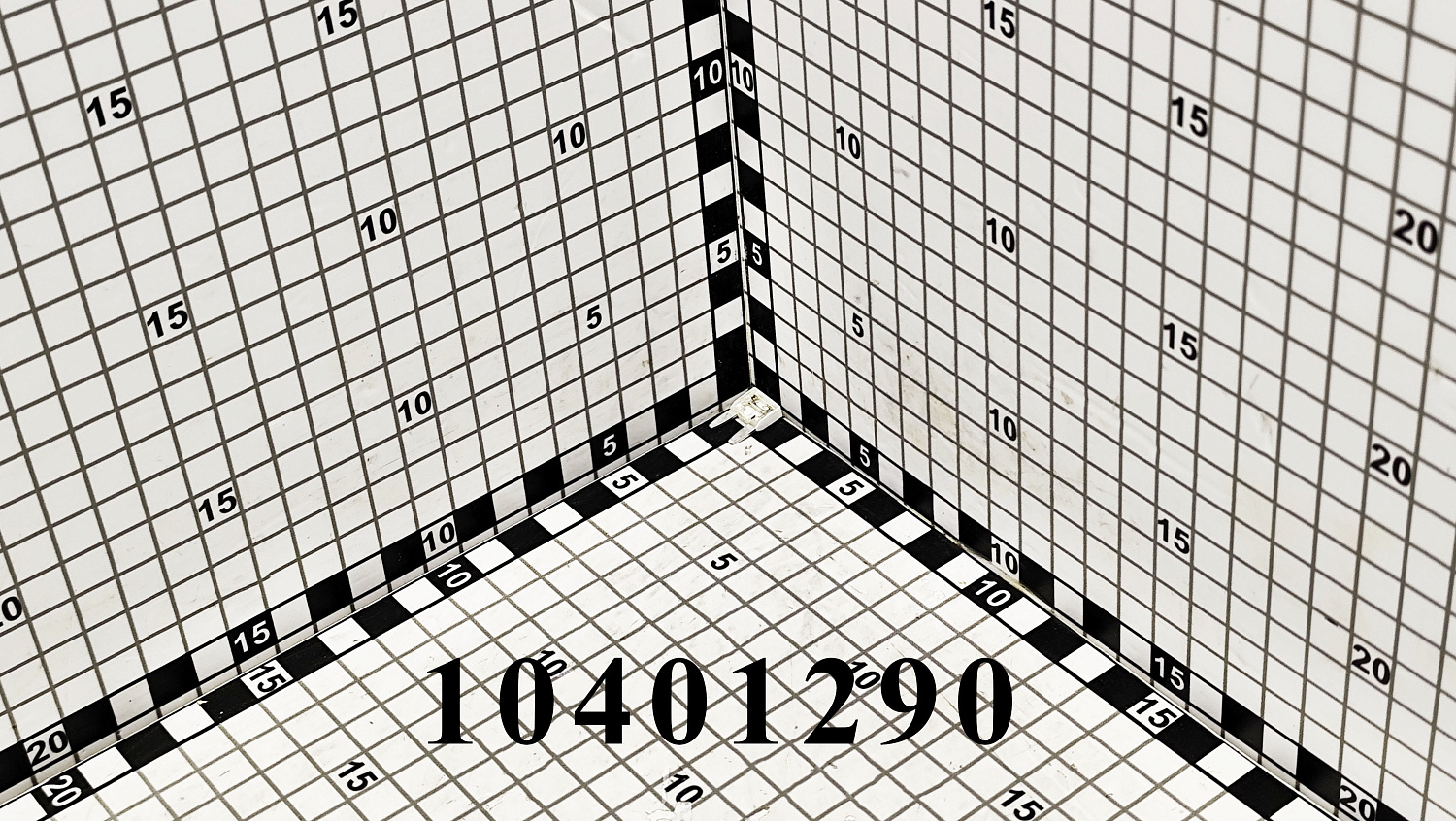 Предохранитель [25А] 10401290 CNHi