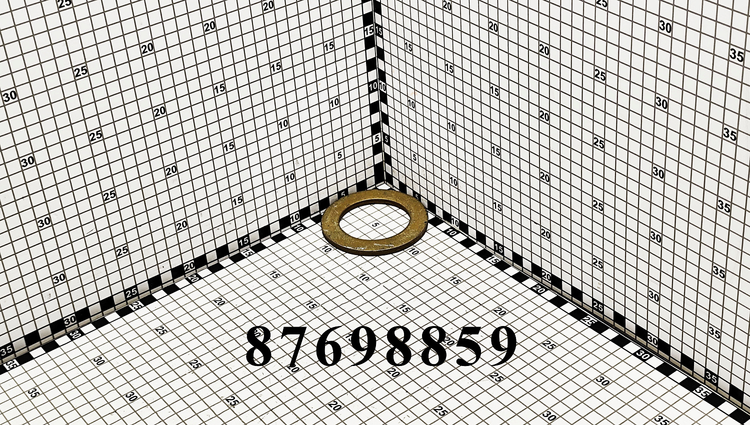 Шайба 87698859 CNHi
