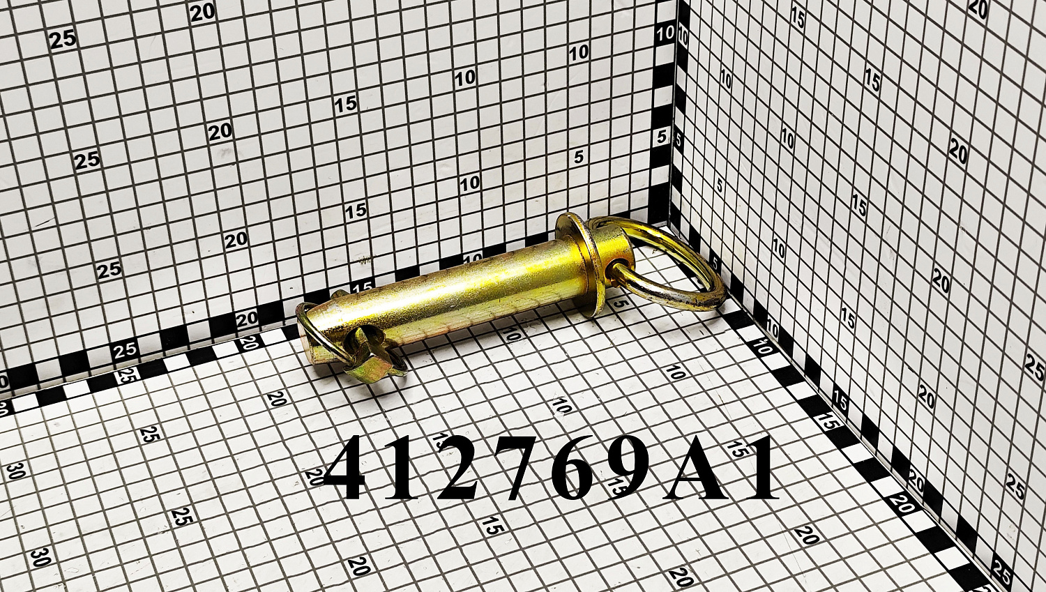 Палец 412769A1 CNHi