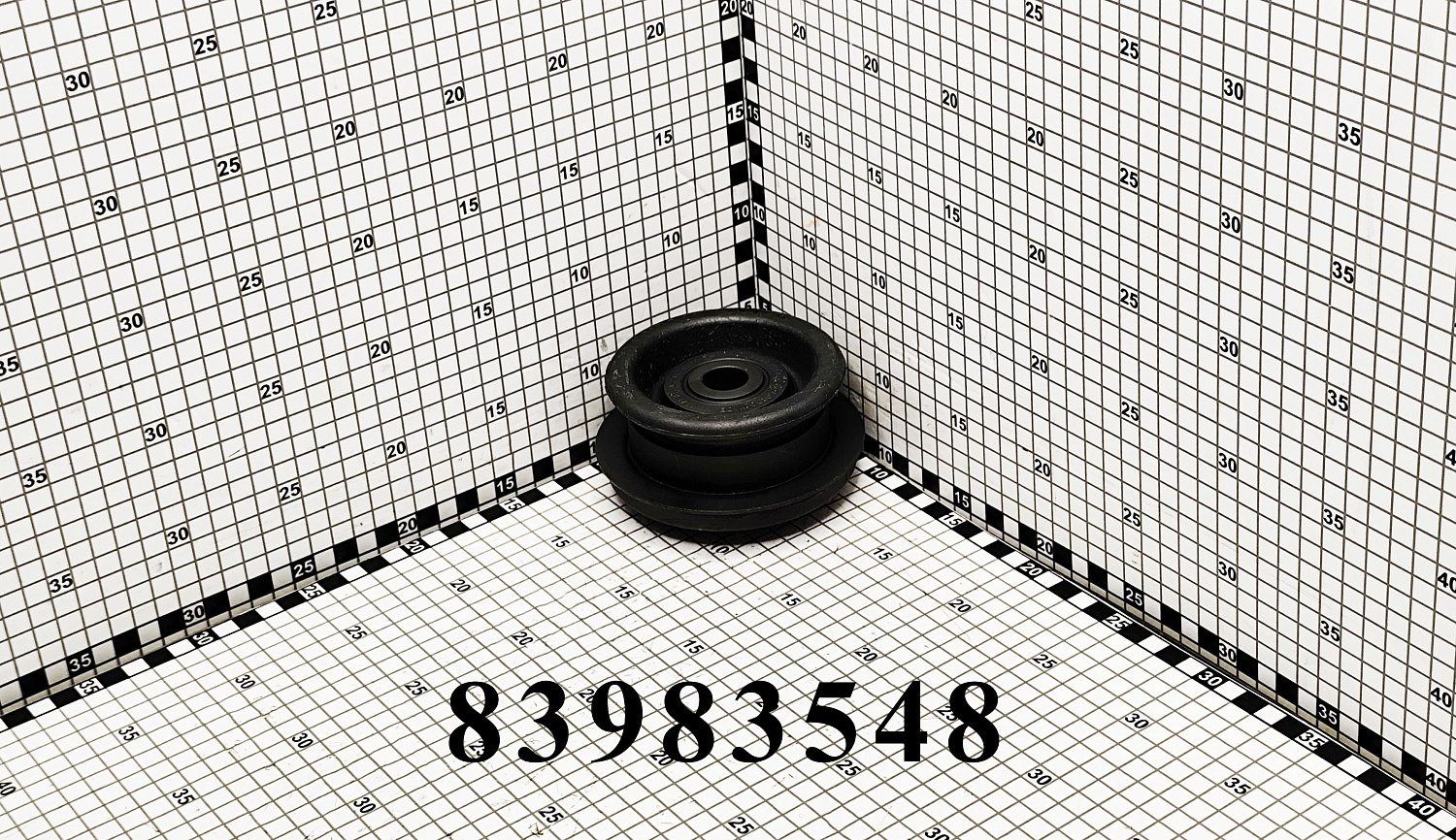 Подушка кабины 83983548 CNHi