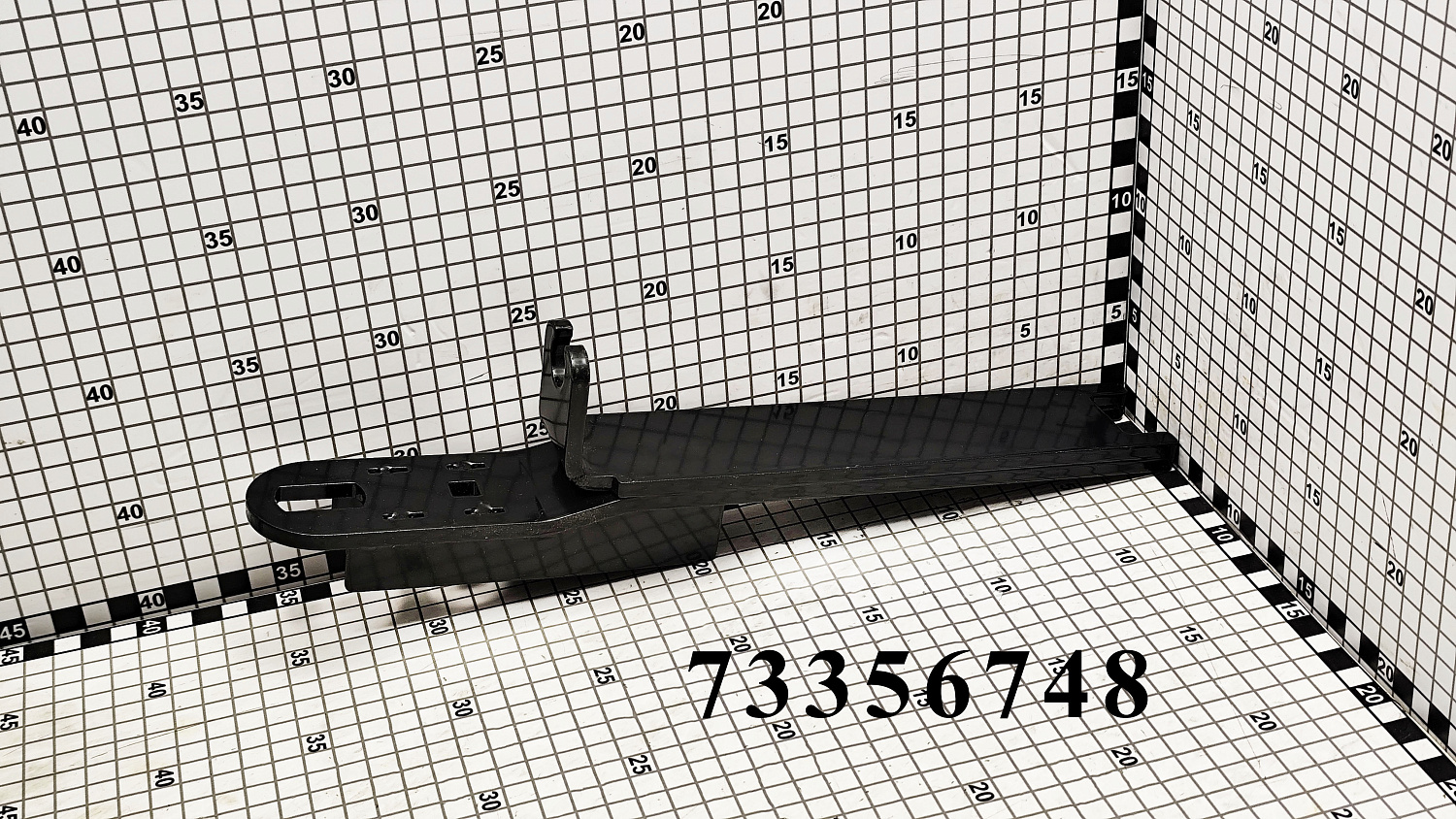 Кронштейн 73356748 CNHi
