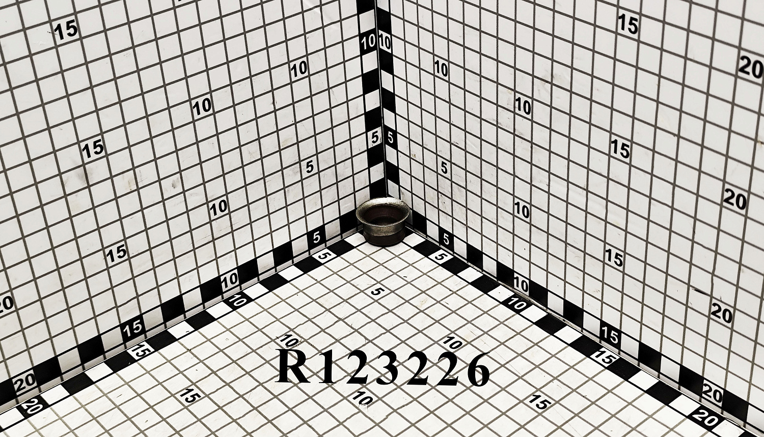 Сальник R123226