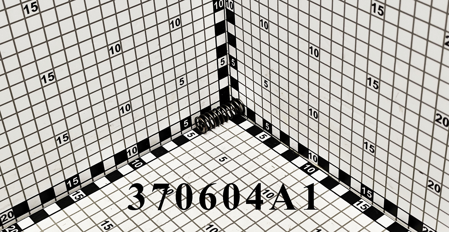 Пружина 370604A1 CNHi