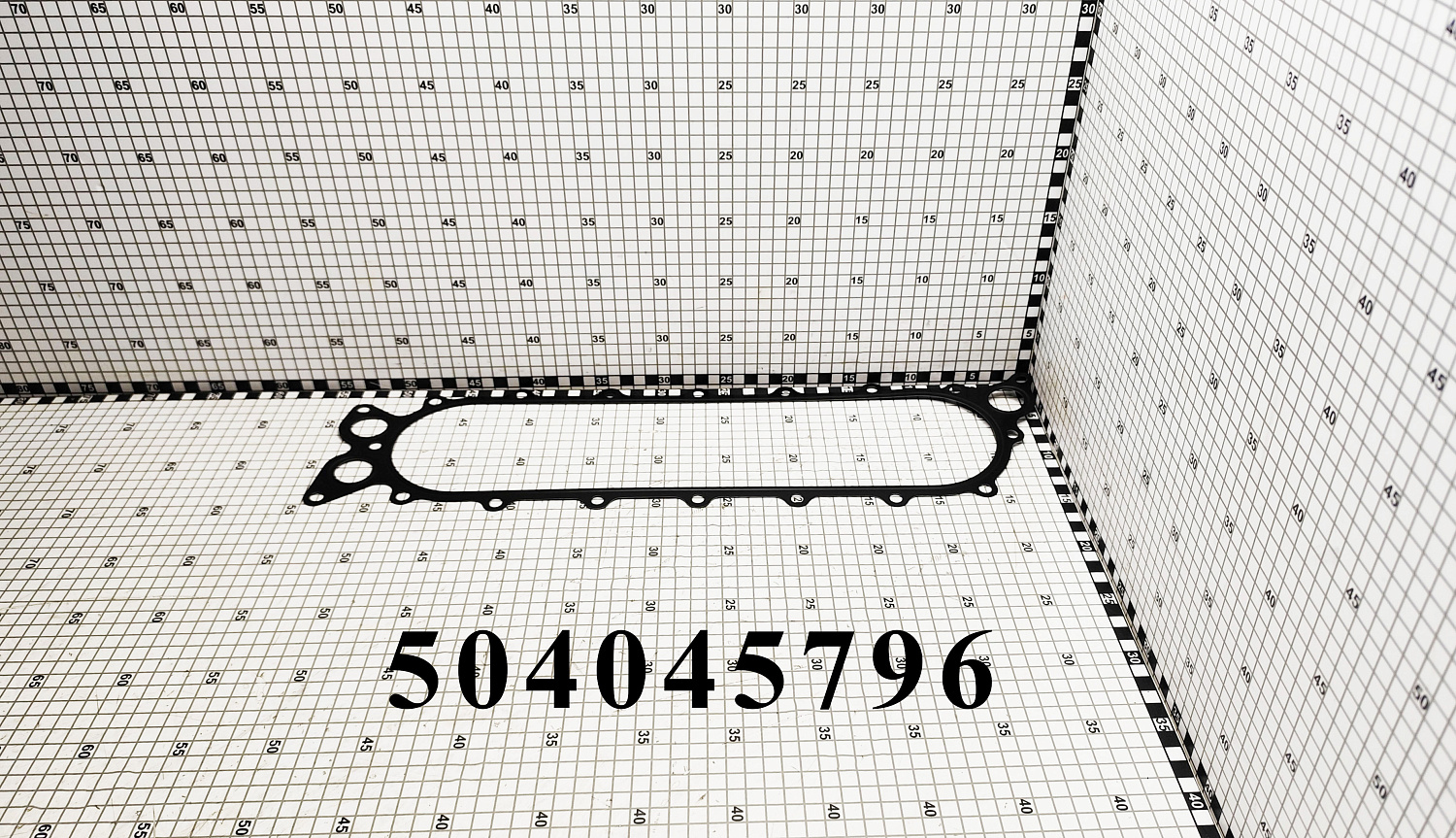 Прокладка 504045796 CNHi
