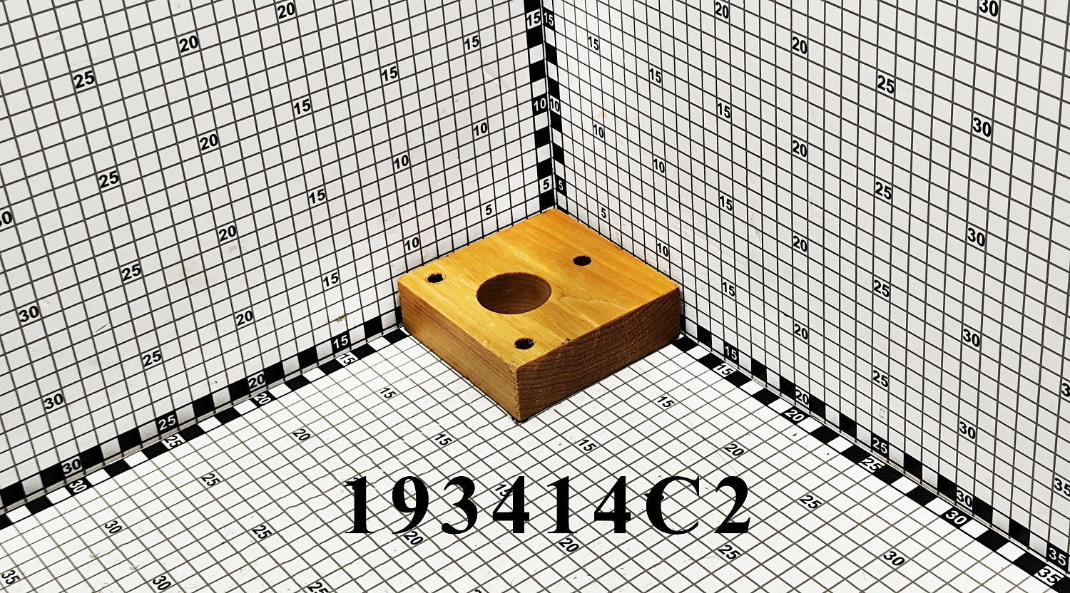 Проставка зернового элеватора 193414C2 CNHi