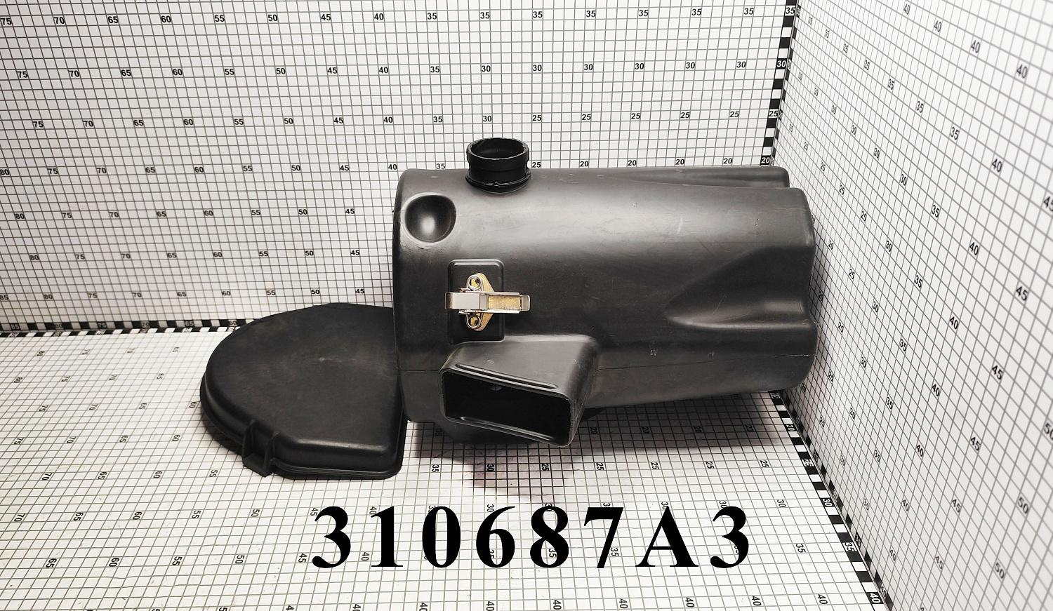 Фильтр кабины в сборе 310687A3 CNHi
