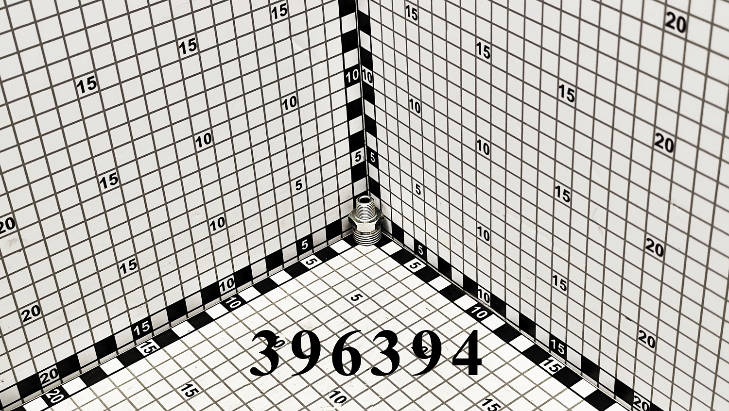 Фитинг 396394 CNHi