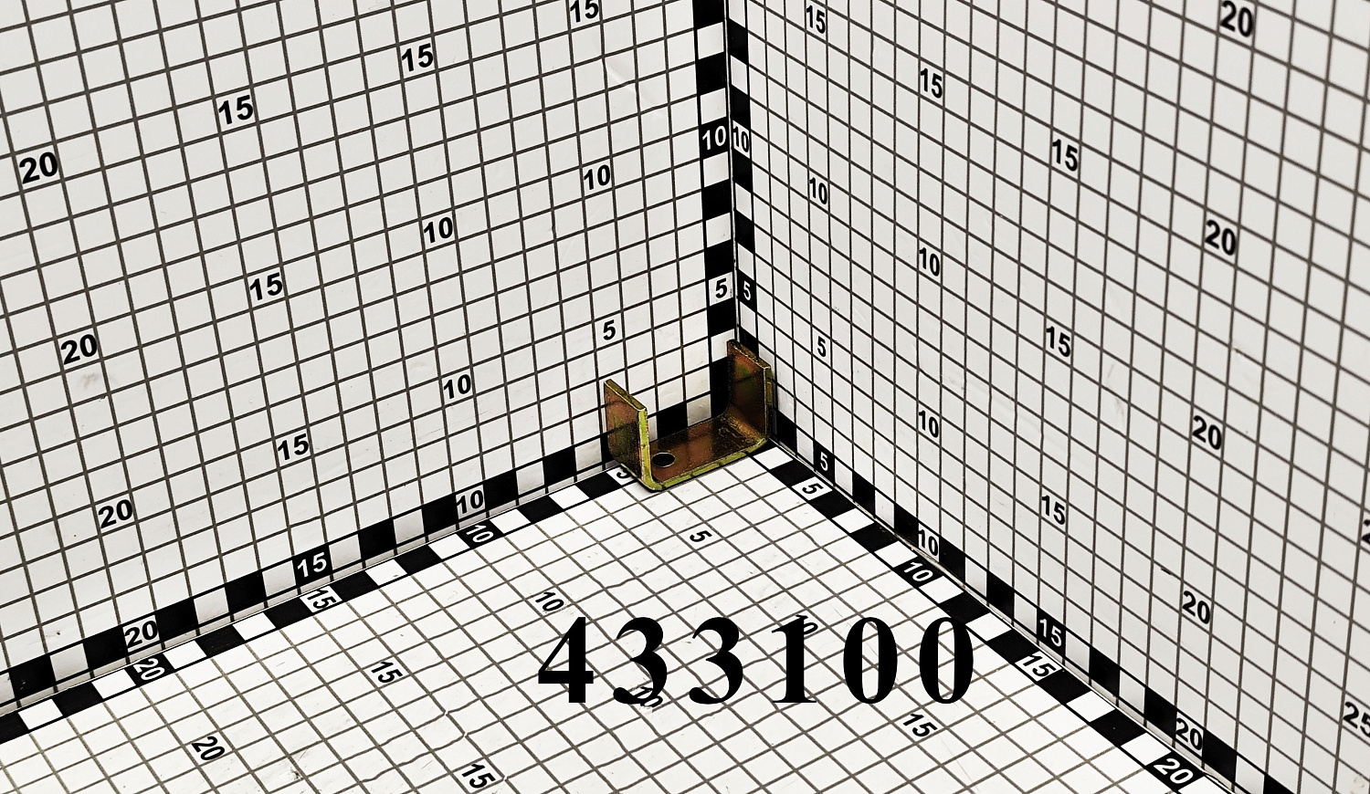 Суппорт 433100 CNHi