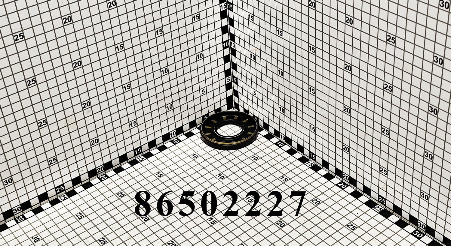 Сальник 86502227 CNHi