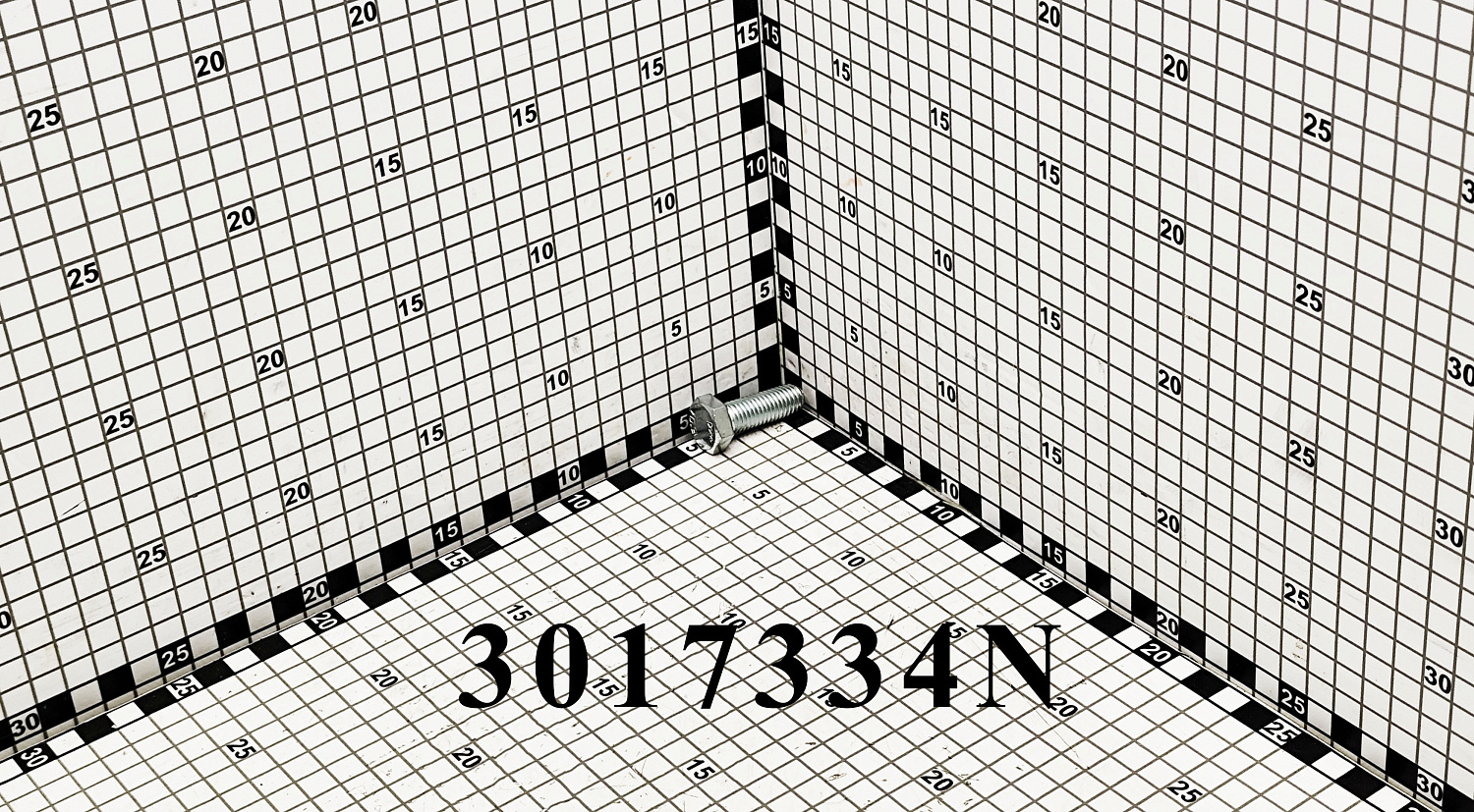 Болт с 6-гранной головкой  M12x35-8.8 3017334N