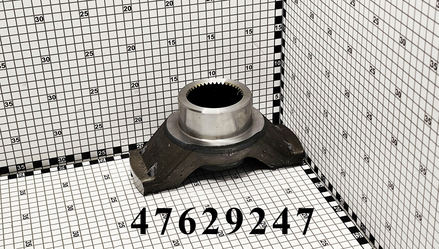Вилка кардана 47629247 (395209A1) CNHi